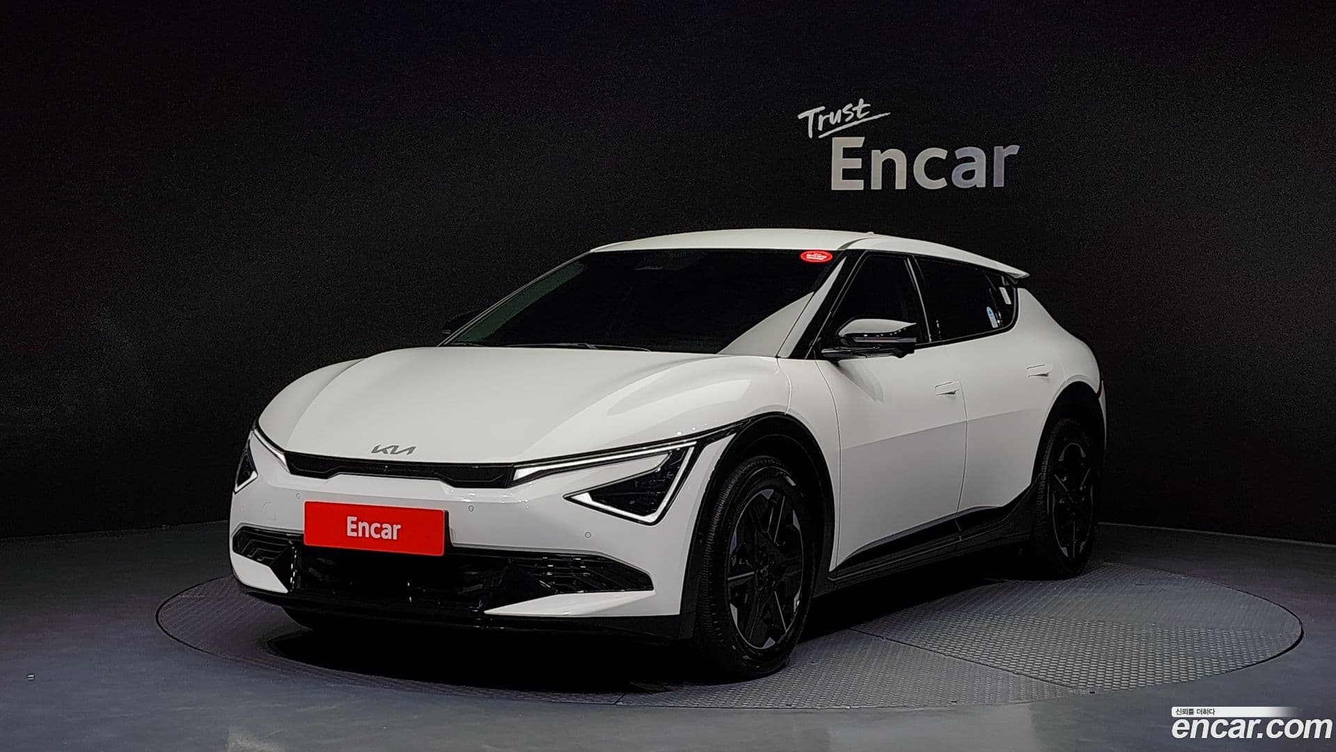 Main__Slider__Photo:EV6 Kia 2024.11-0