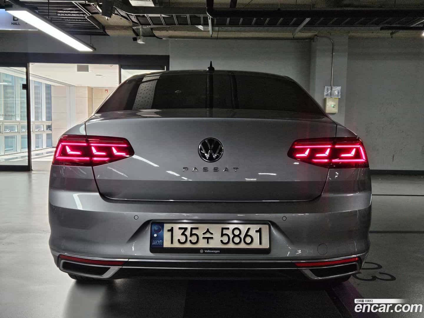Passat Volkswagen 2021.5-OUTER-004