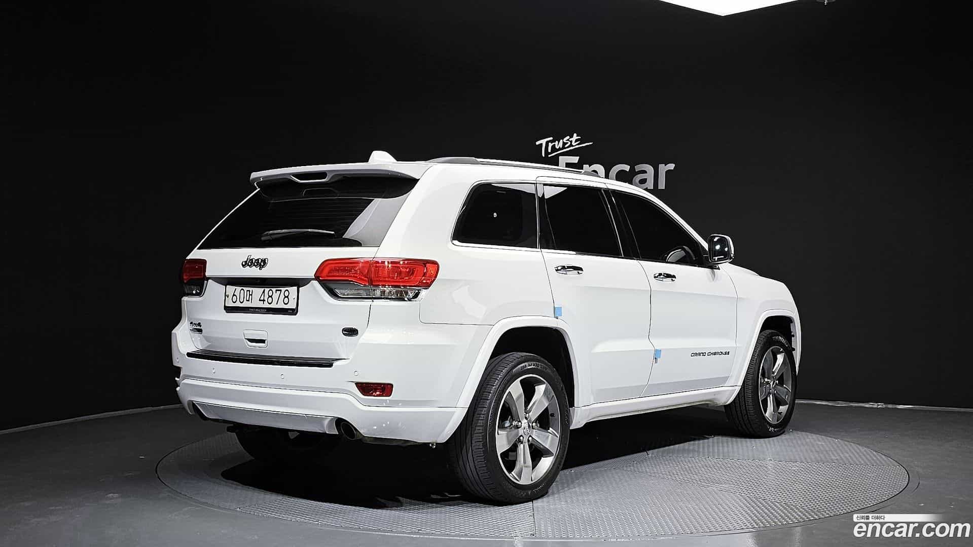 Cherokee Jeep 2015.4-OUTER-002
