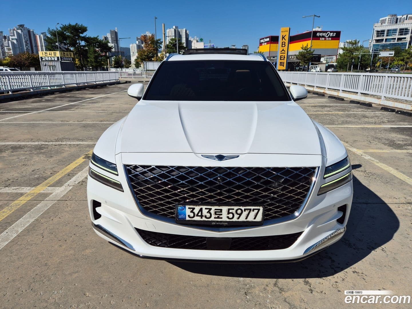 Main__Slider__Photo:GV80 Genesis 2020.6-0