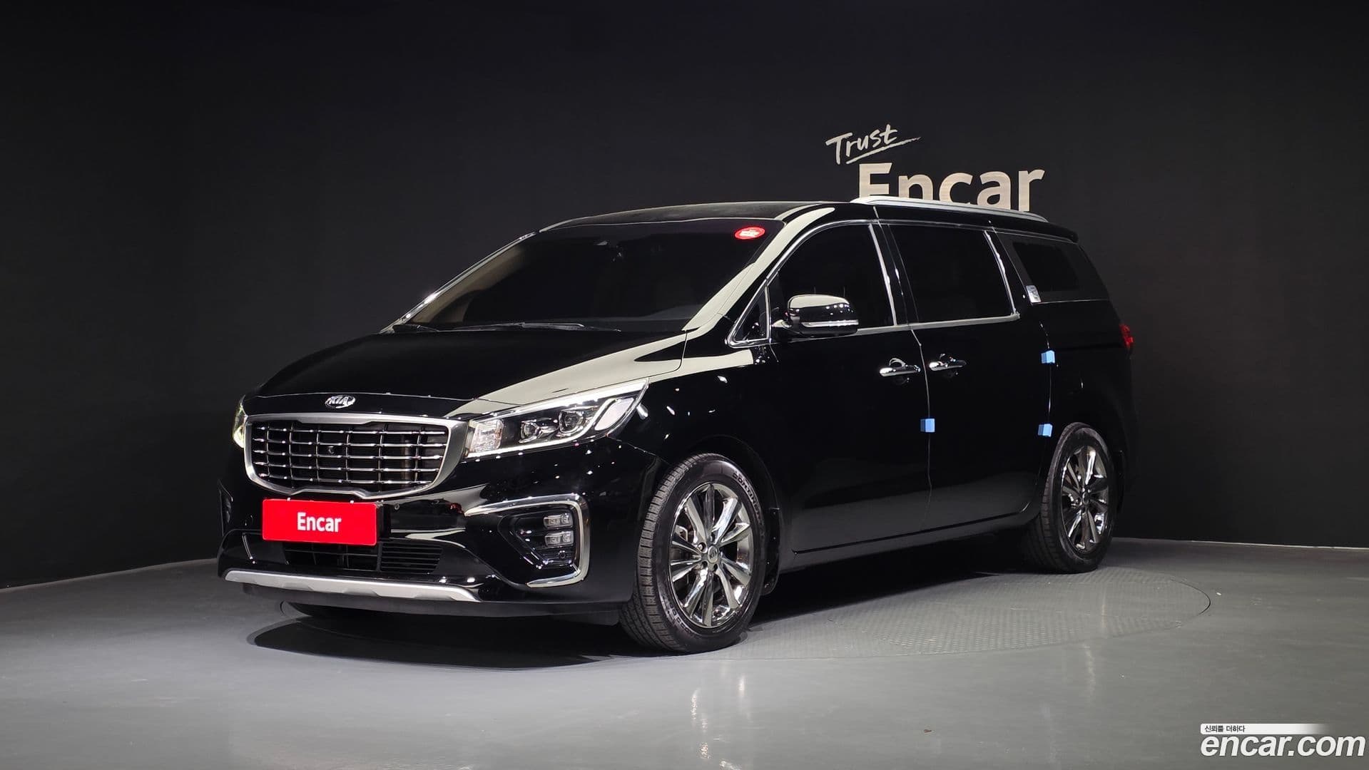 Main__Slider__Photo:Canival Kia 2020.2-0