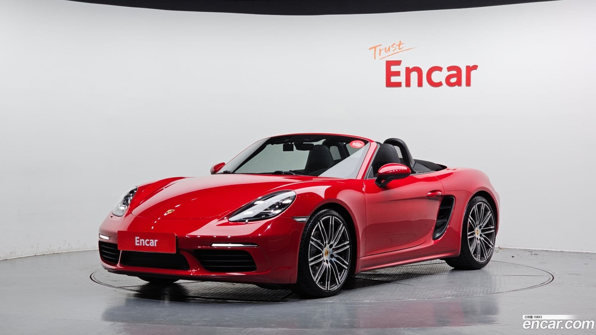 Main__Slider__Photo:718 Porsche 2017.8-0