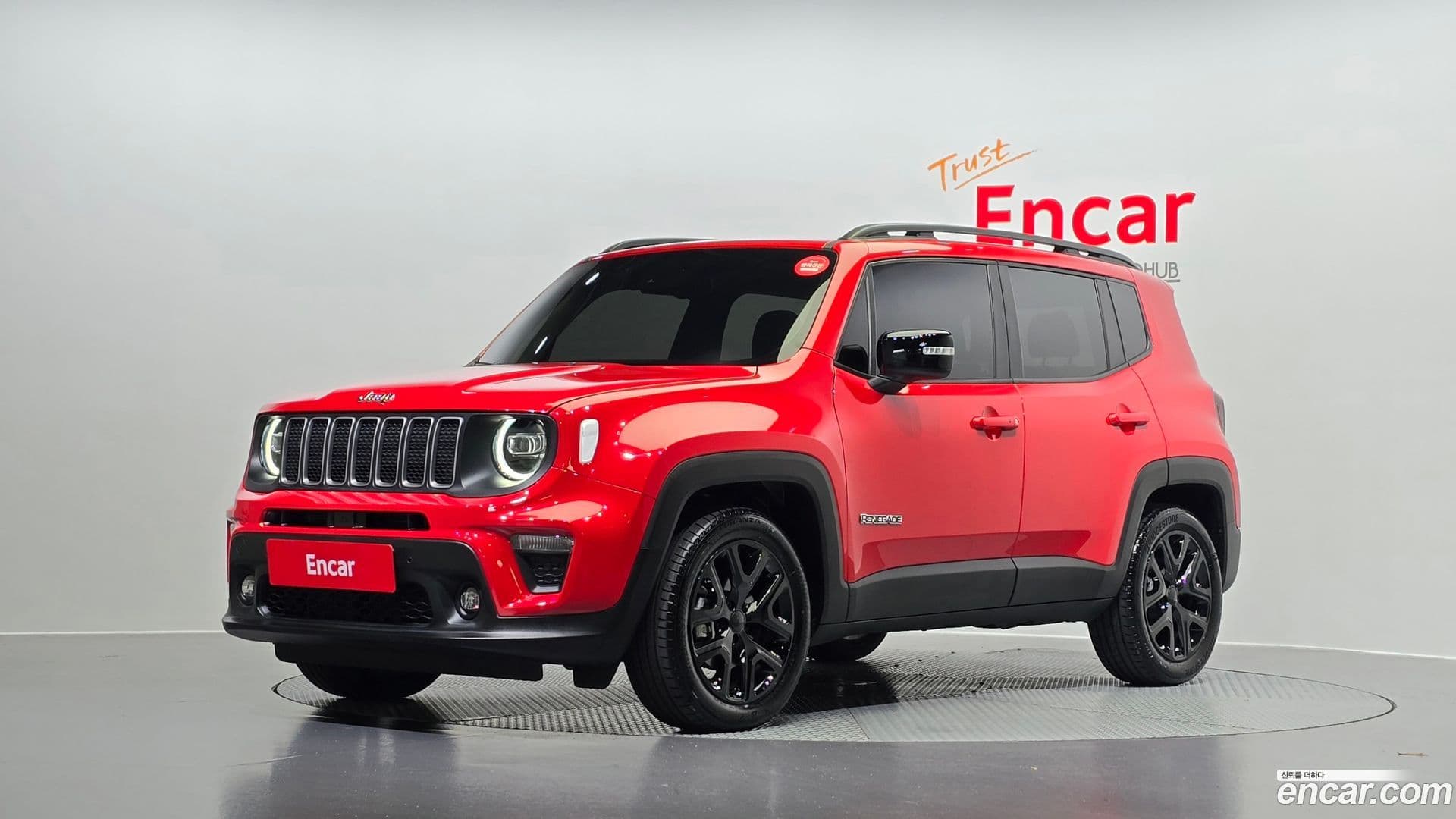 Main__Slider__Photo:Renegade Jeep 2023.11-0