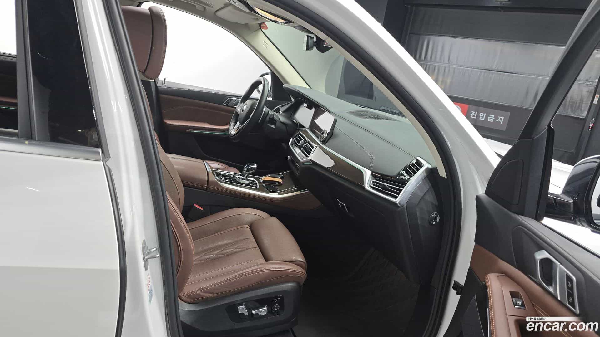 X5 BMW 2022.2-INNER-010