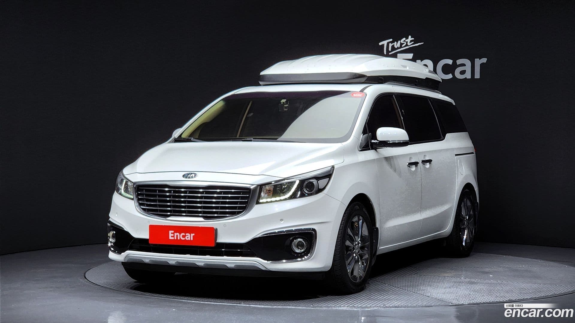Main__Slider__Photo:Canival Kia 2016.11-0