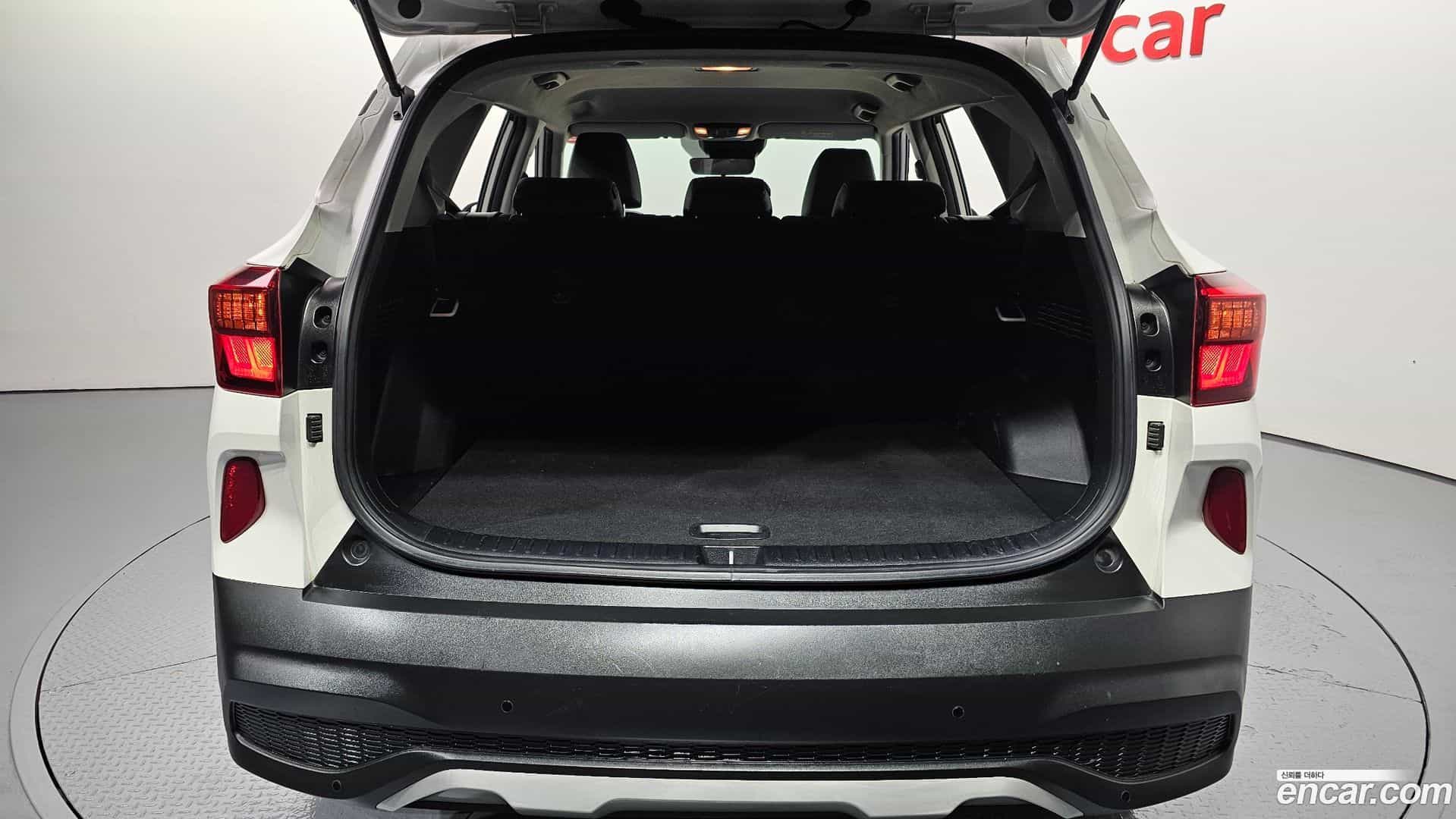 Seltos Kia 2021.3-OPTION-024