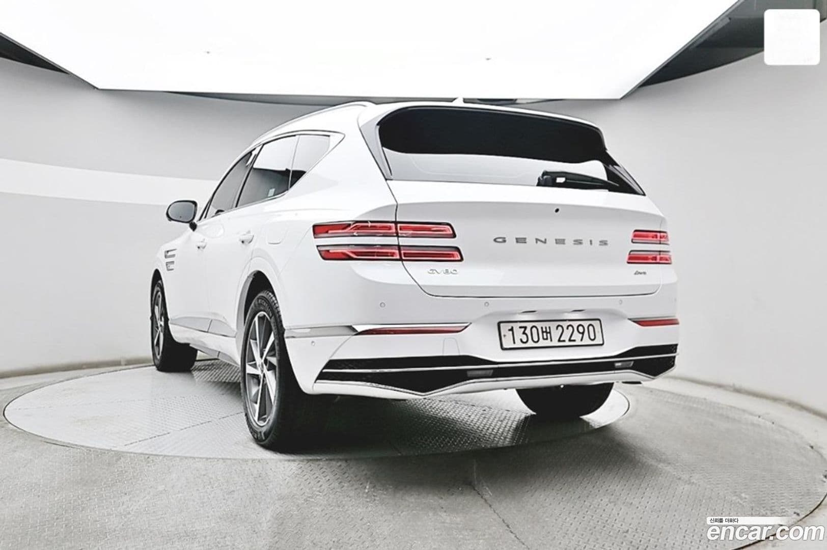 Main__Slider__Photo:GV80 Genesis 2023.11-0