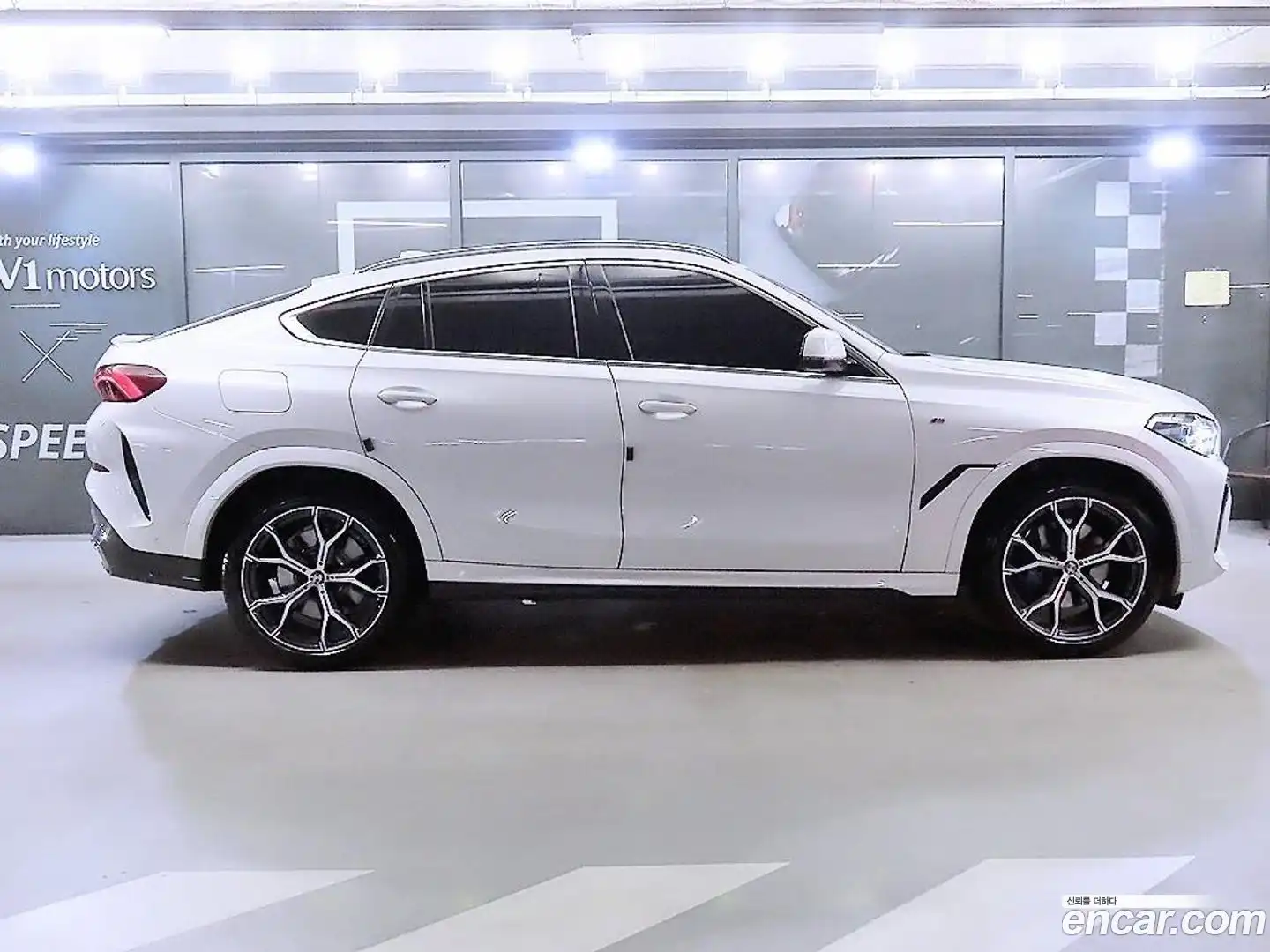 X6 BMW 2021.6-OUTER-003