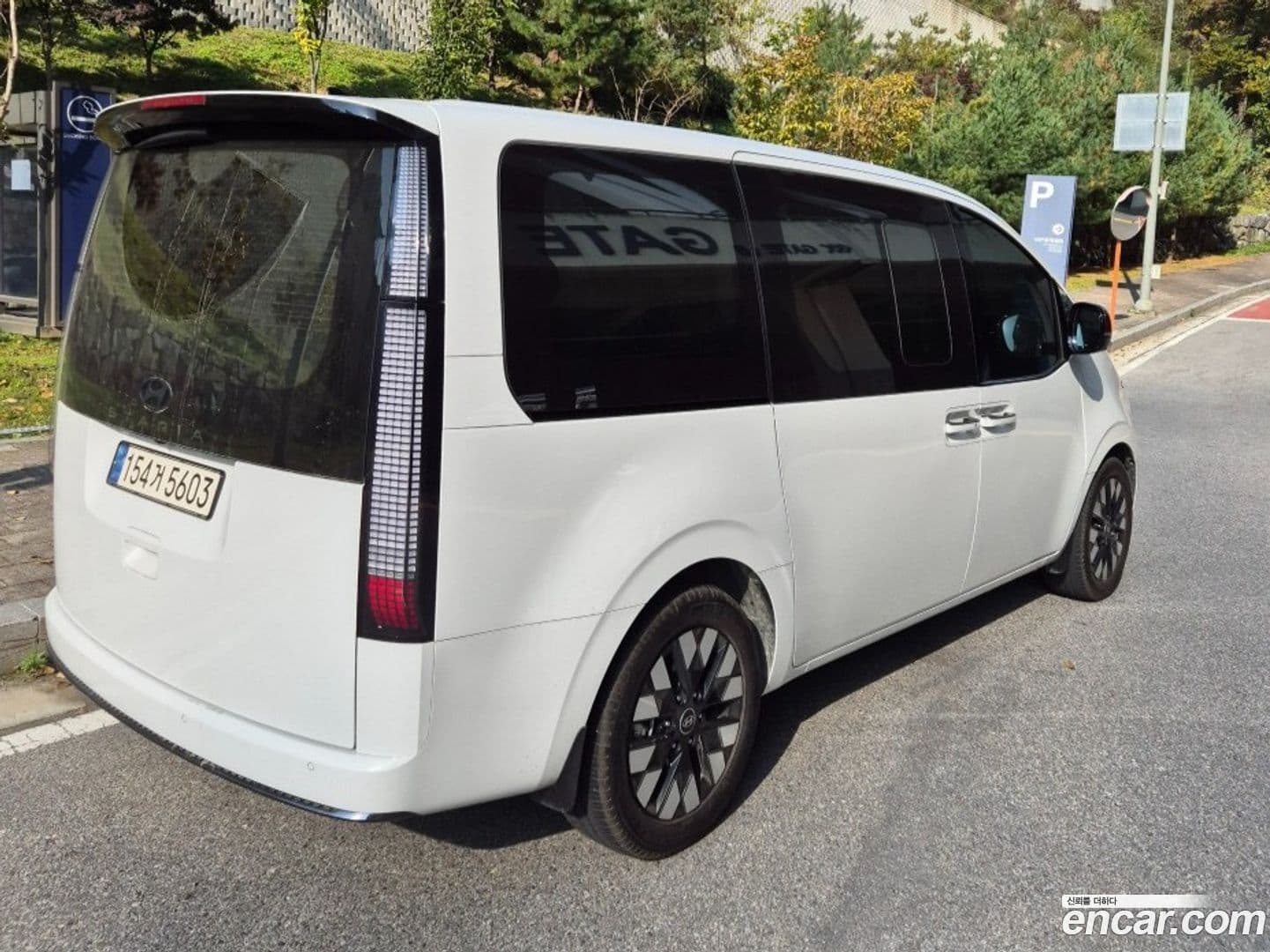 Main__Slider__Photo:Staria Hyundai 2024.10-0