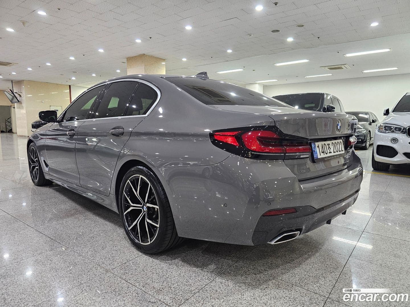 Main__Slider__Photo:5-Series BMW 2022.0-0