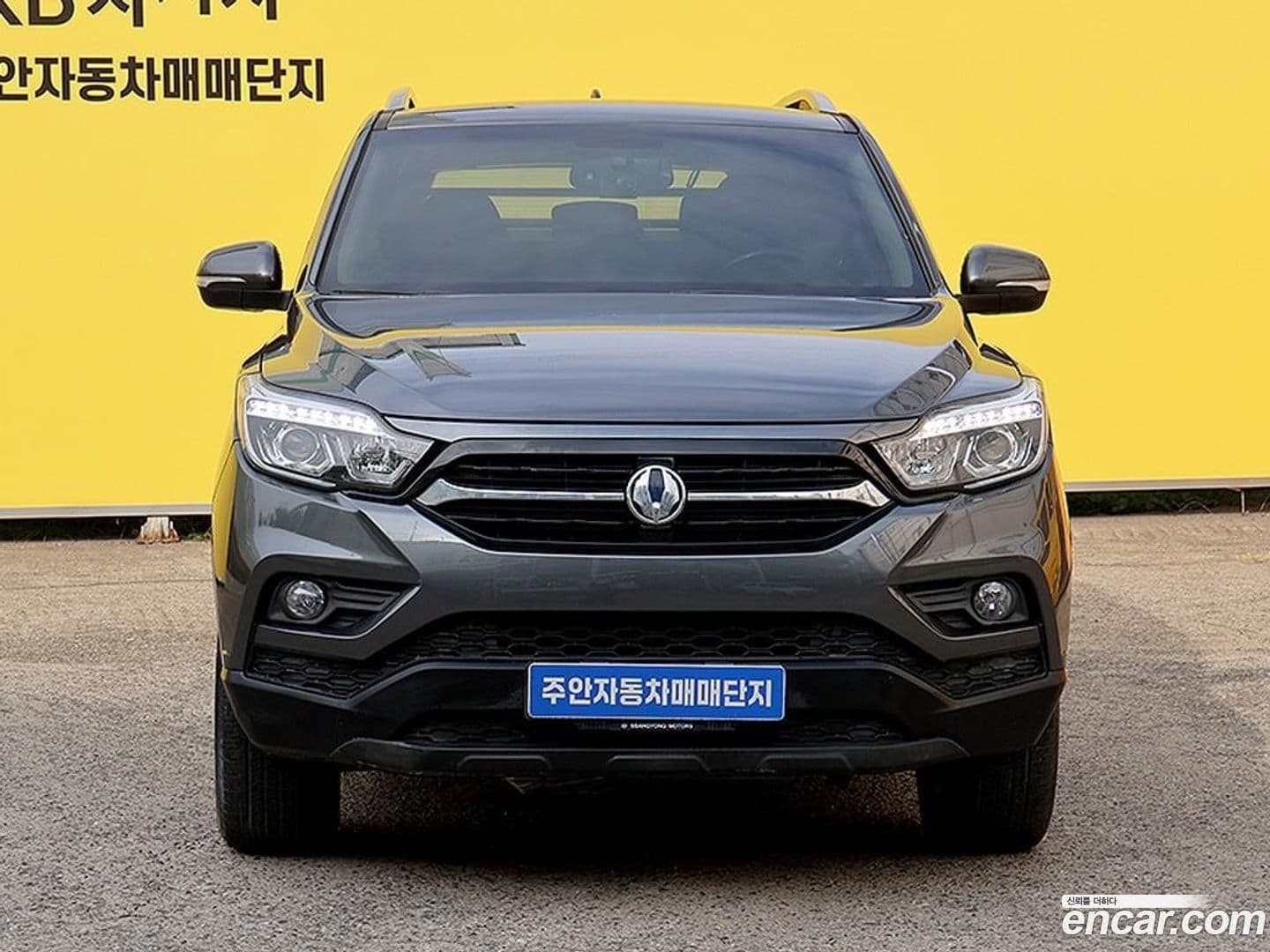 Main__Slider__Photo:Rexton KG Mobility 2018.4-0