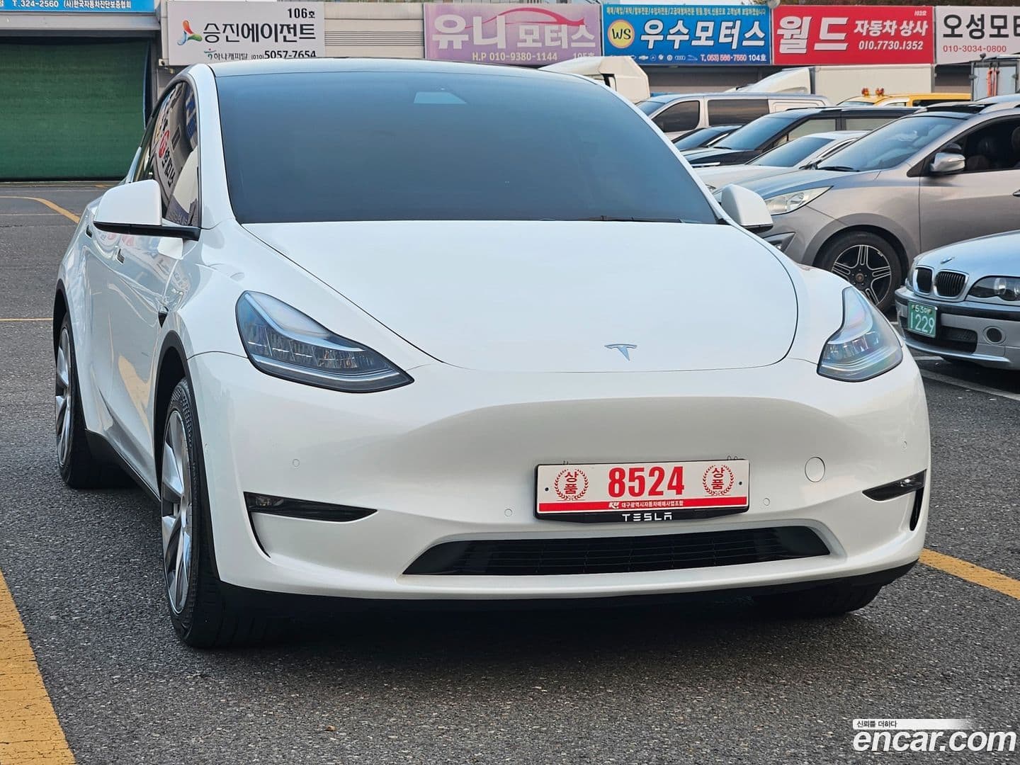 Main__Slider__Photo:Model Y Tesla 2021.7-0