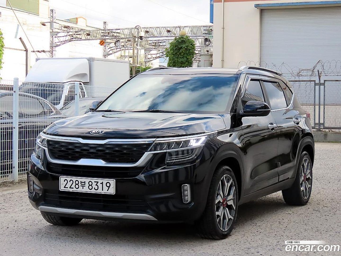Main__Slider__Photo:Seltos Kia 2020.0-0