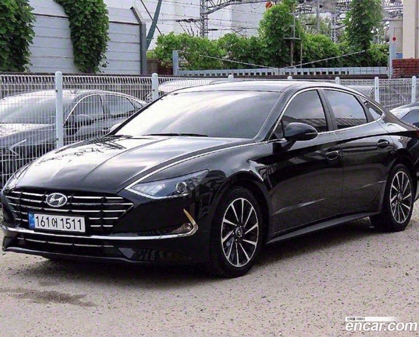 Main__Slider__Photo:Sonata Hyundai 2019.9-0