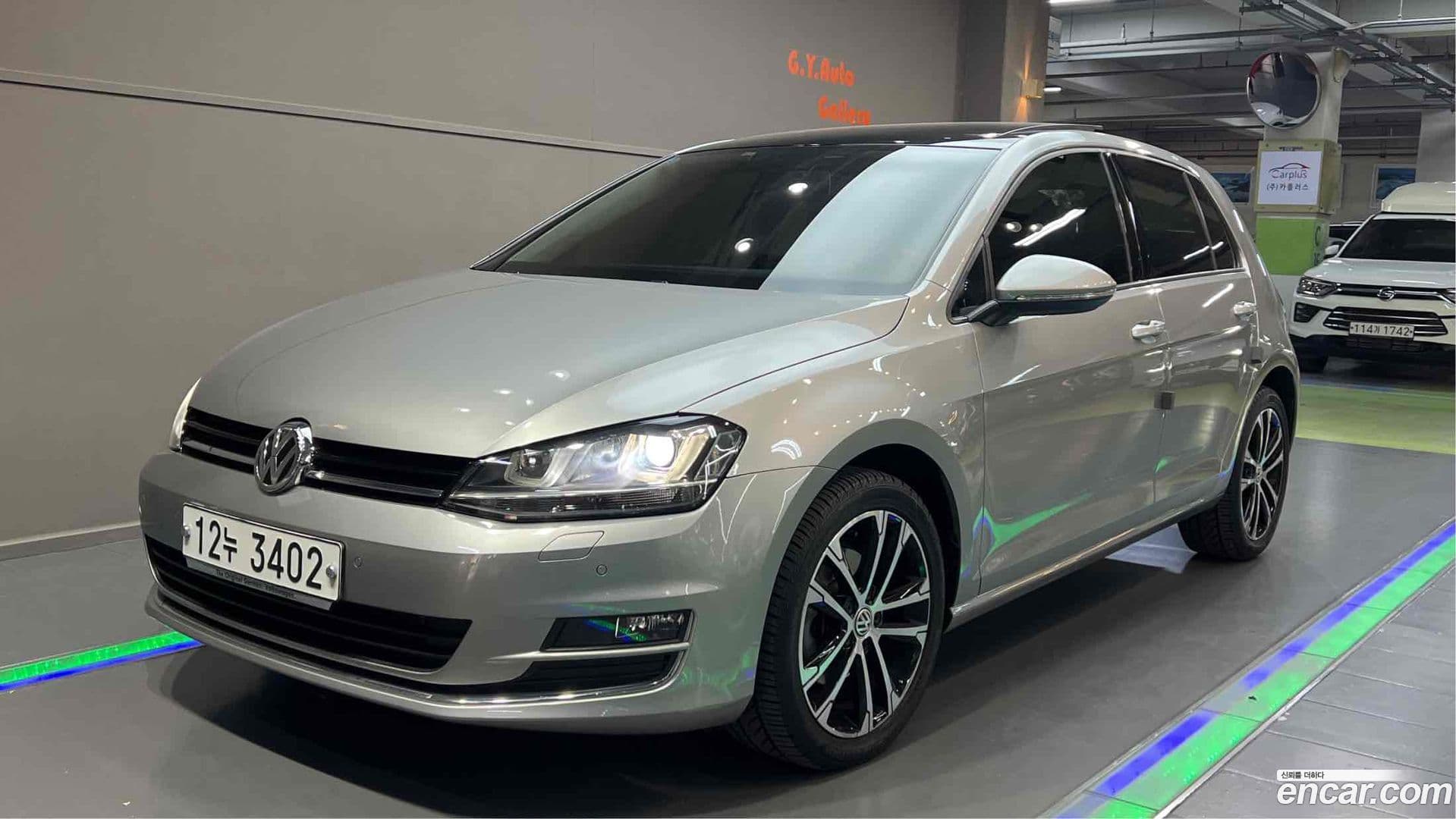 Main__Slider__Photo:Golf Volkswagen 2014.10-0