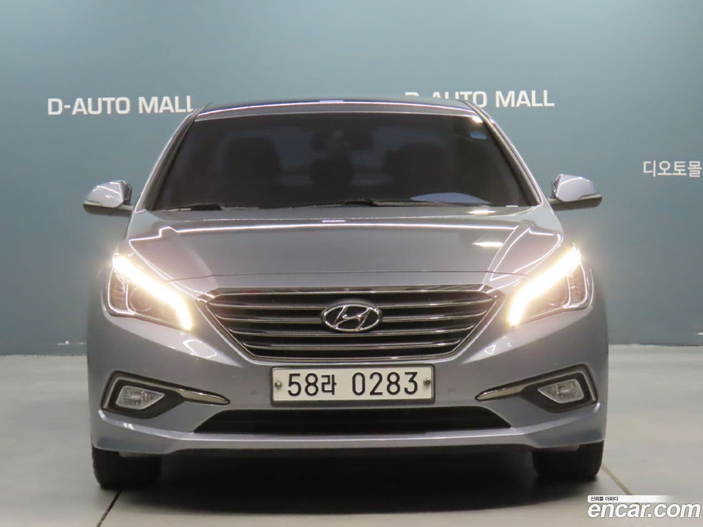 Main__Slider__Photo:Sonata Hyundai 2016.7-0