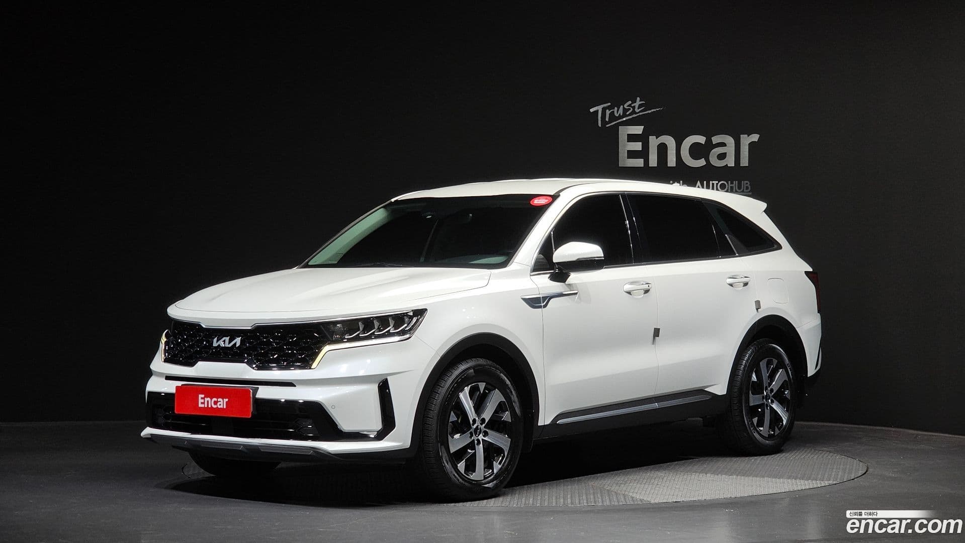Main__Slider__Photo:Sorento Kia 2022.3-0