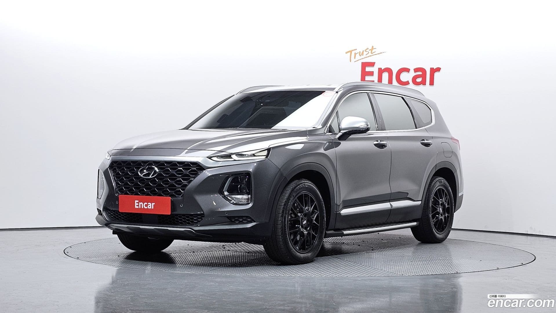 Main__Slider__Photo:Santafe Hyundai 2019.9-0