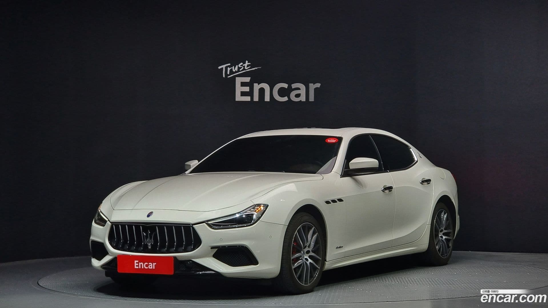Main__Slider__Photo:Ghibli Maserati 2019.11-0