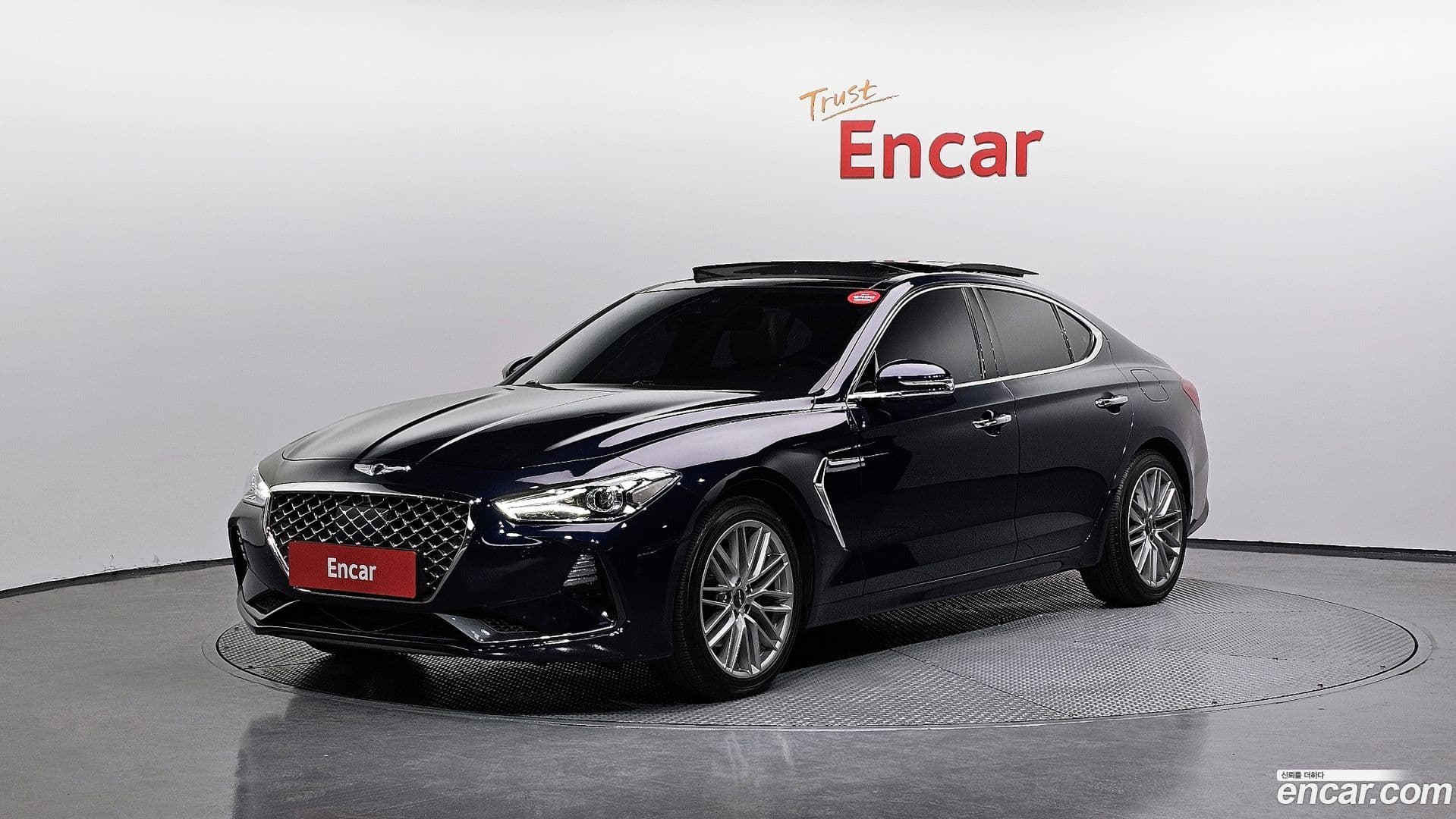 Main__Slider__Photo:G70 Genesis 2019.4-0