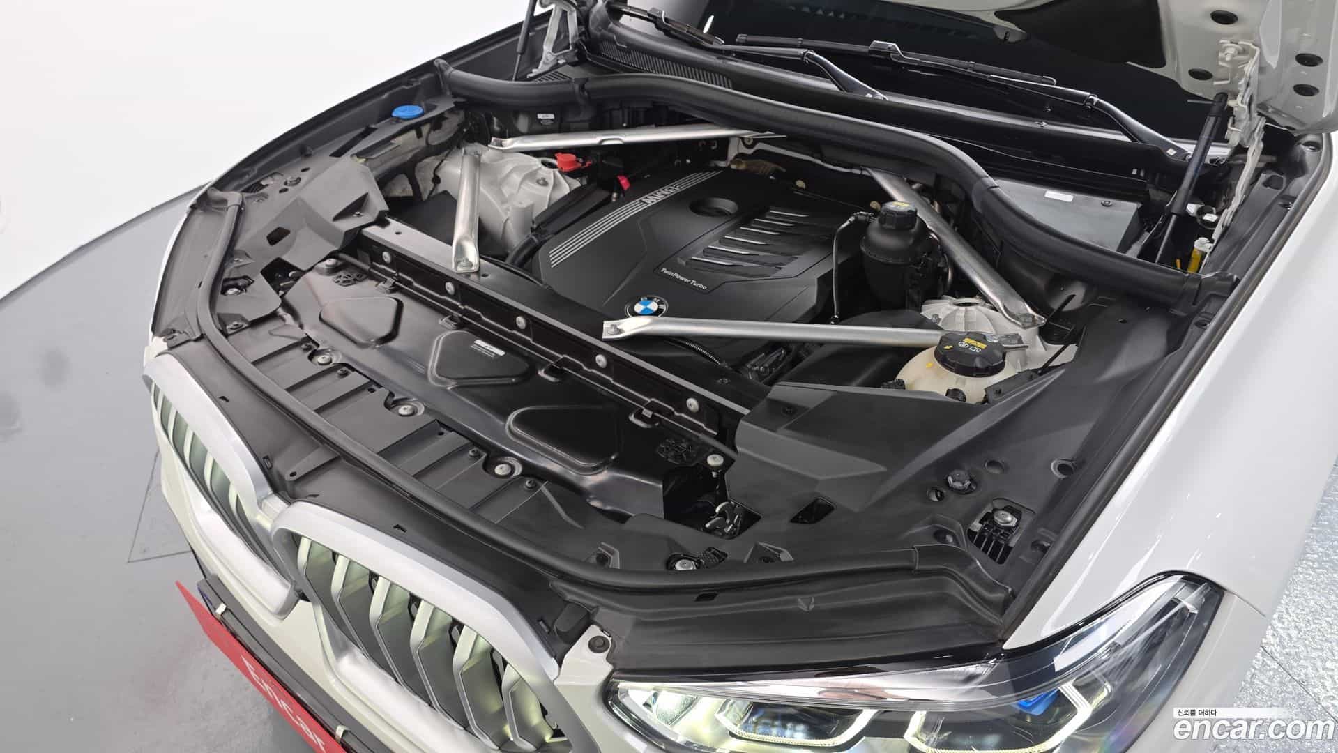 X6 BMW 2022.2-INNER-006