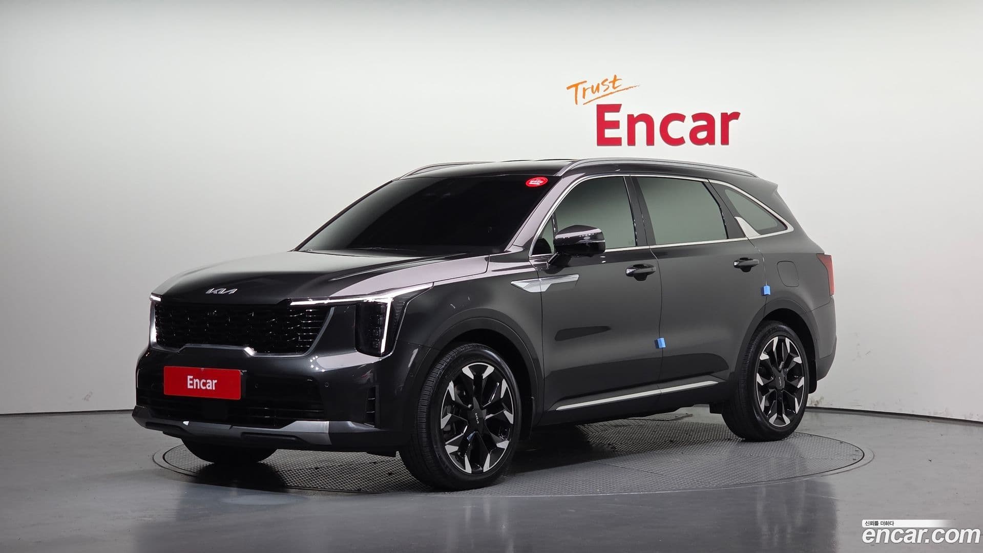 Main__Slider__Photo:Sorento Kia 2024.5-0