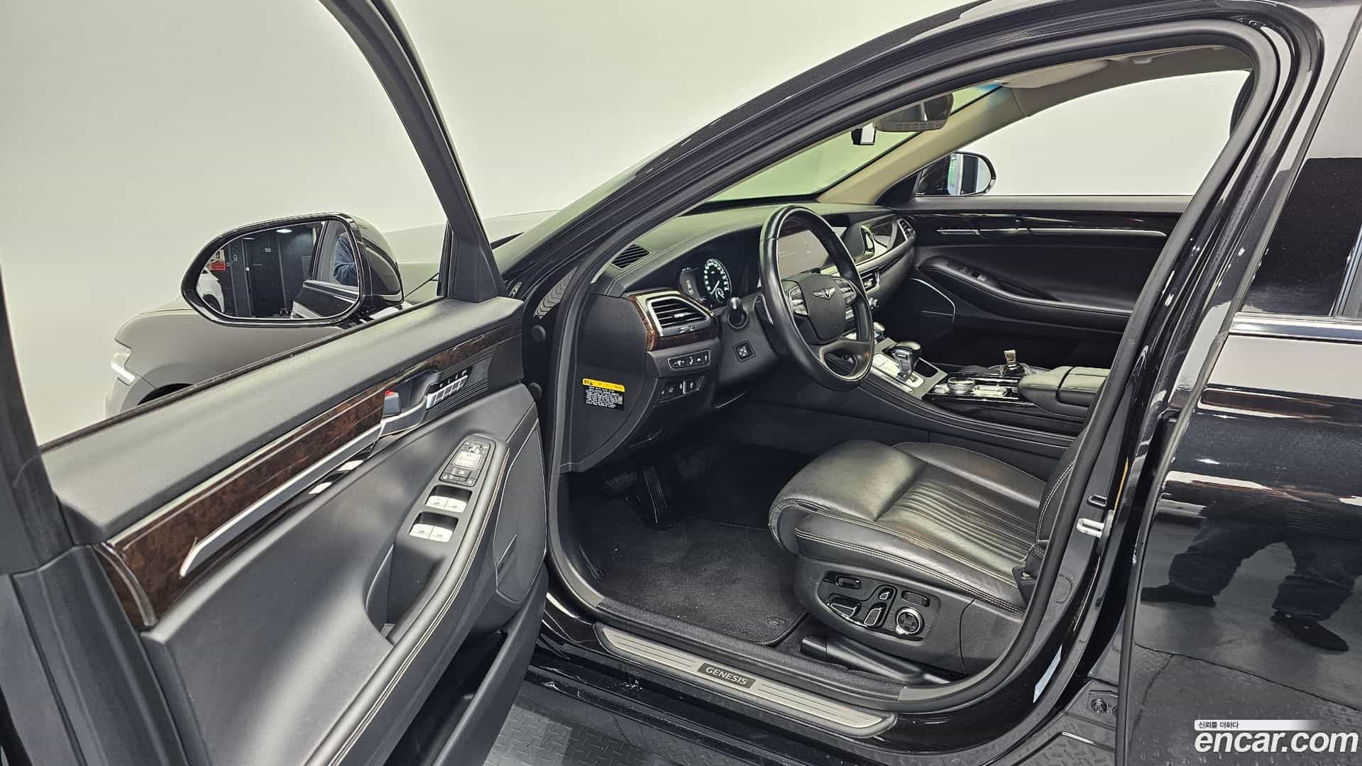 G90 Genesis 2019.6-INNER-010