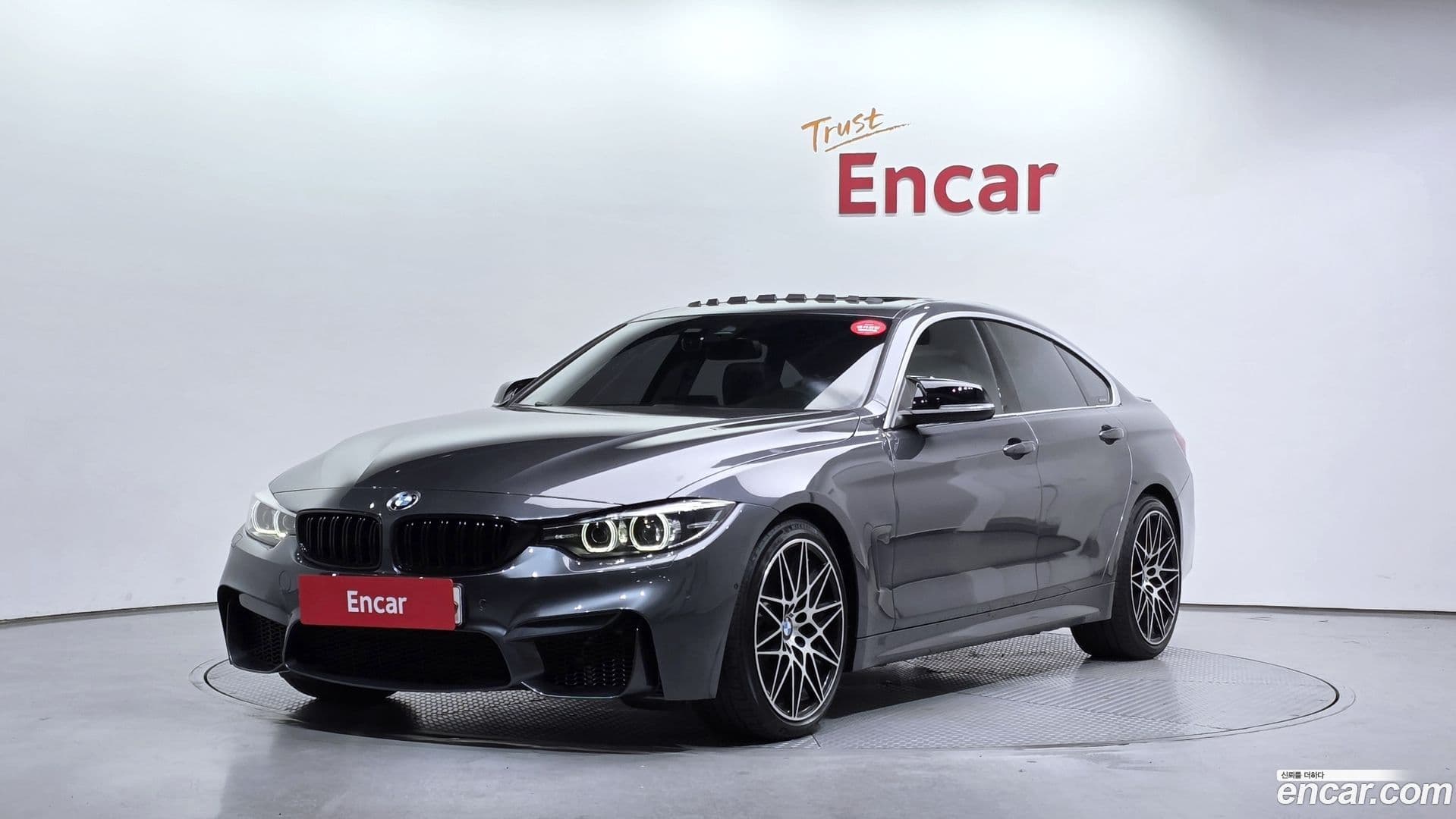 Main__Slider__Photo:4-Series BMW 2019.6-0