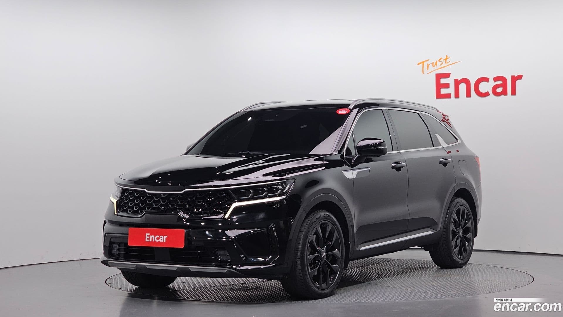 Main__Slider__Photo:Sorento Kia 2020.6-0