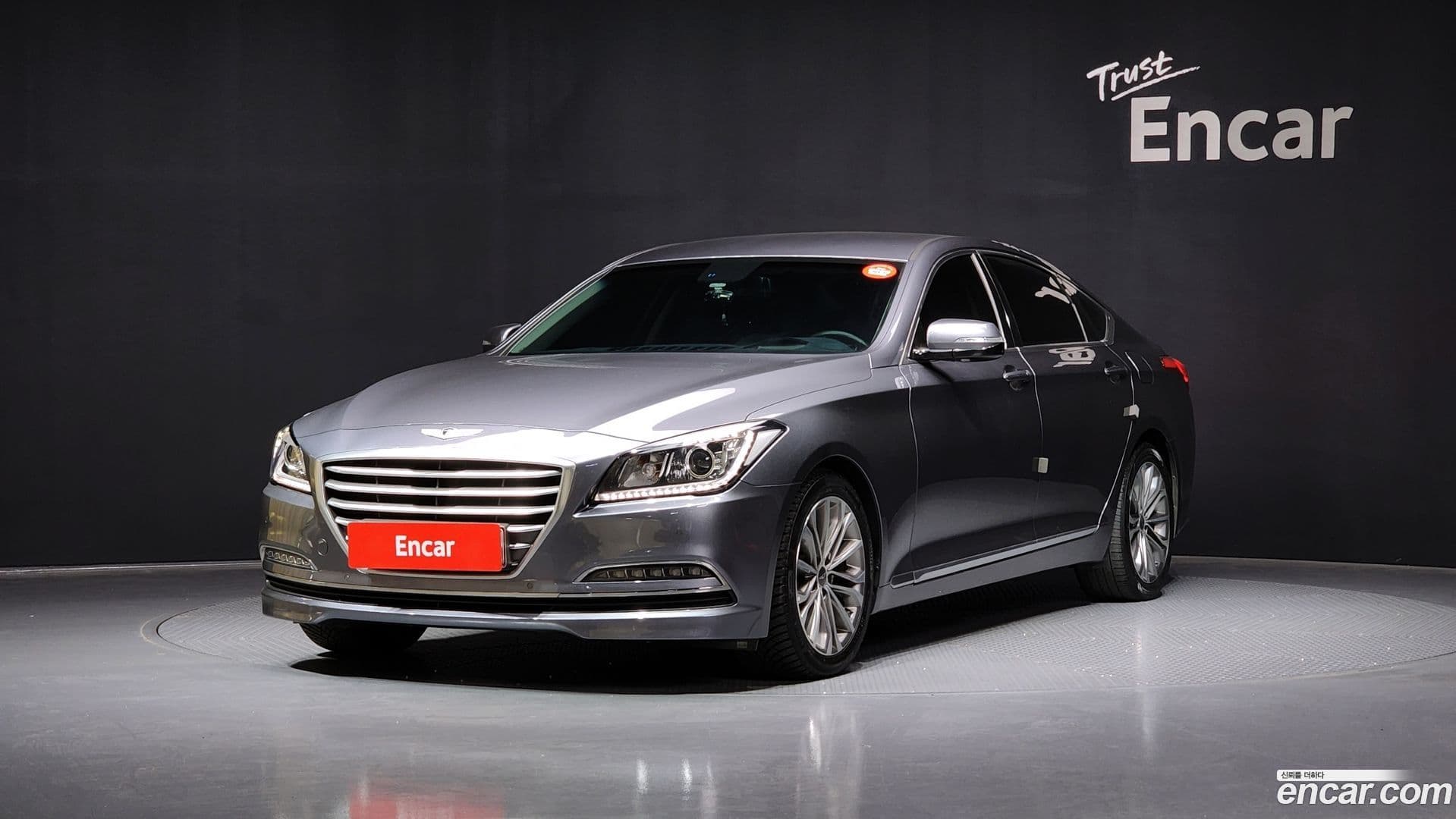 Main__Slider__Photo:Genesis Hyundai 2014.2-0