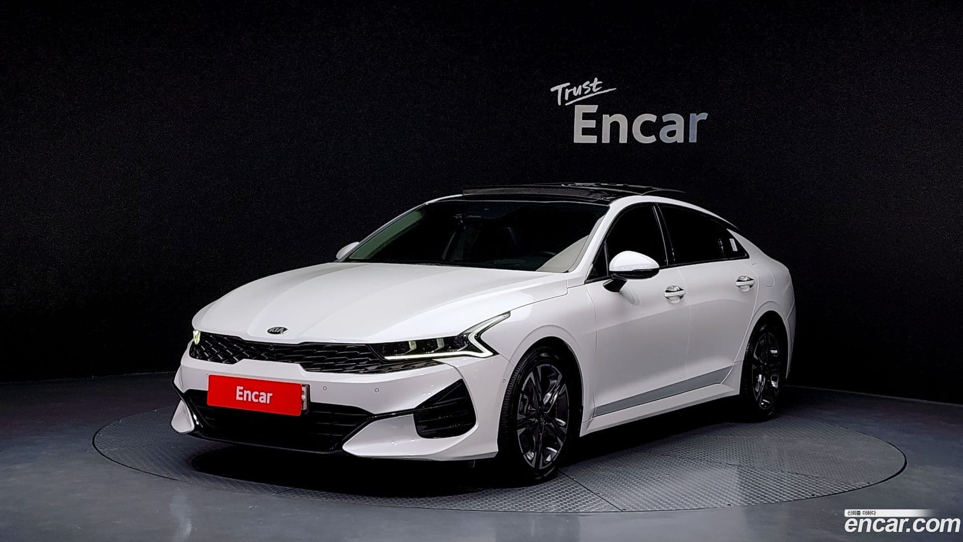 Main__Slider__Photo:K5 Kia 2020.9-0