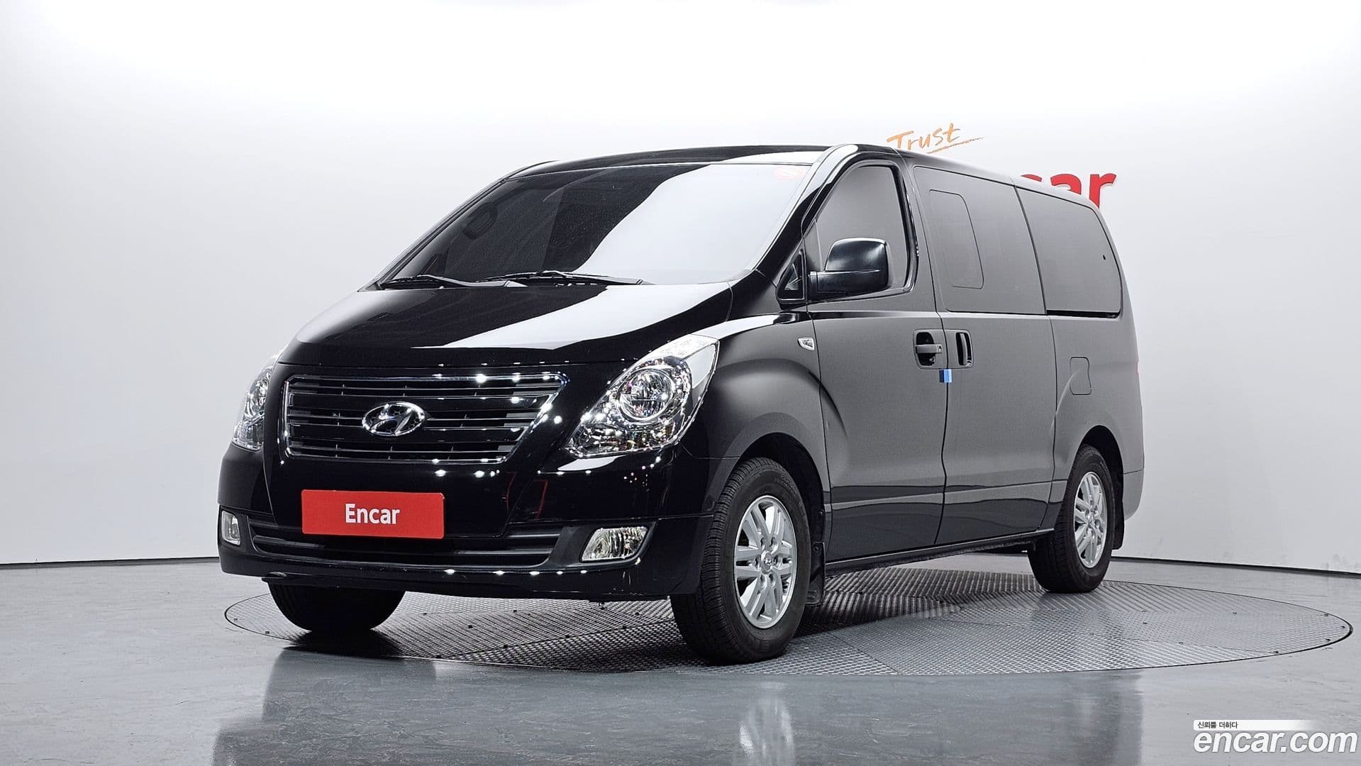 Main__Slider__Photo:Starex Hyundai 2016.4-0