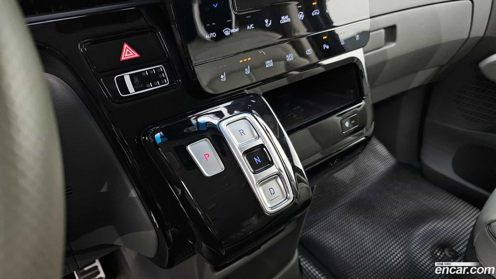 Staria Hyundai 2021.9-INNER-009
