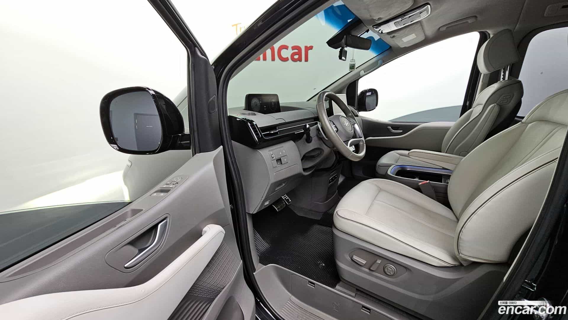 Staria Hyundai 2021.9-INNER-010