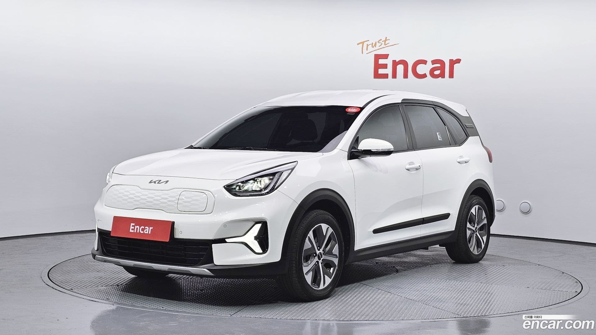Main__Slider__Photo:Niro Kia 2022.7-0