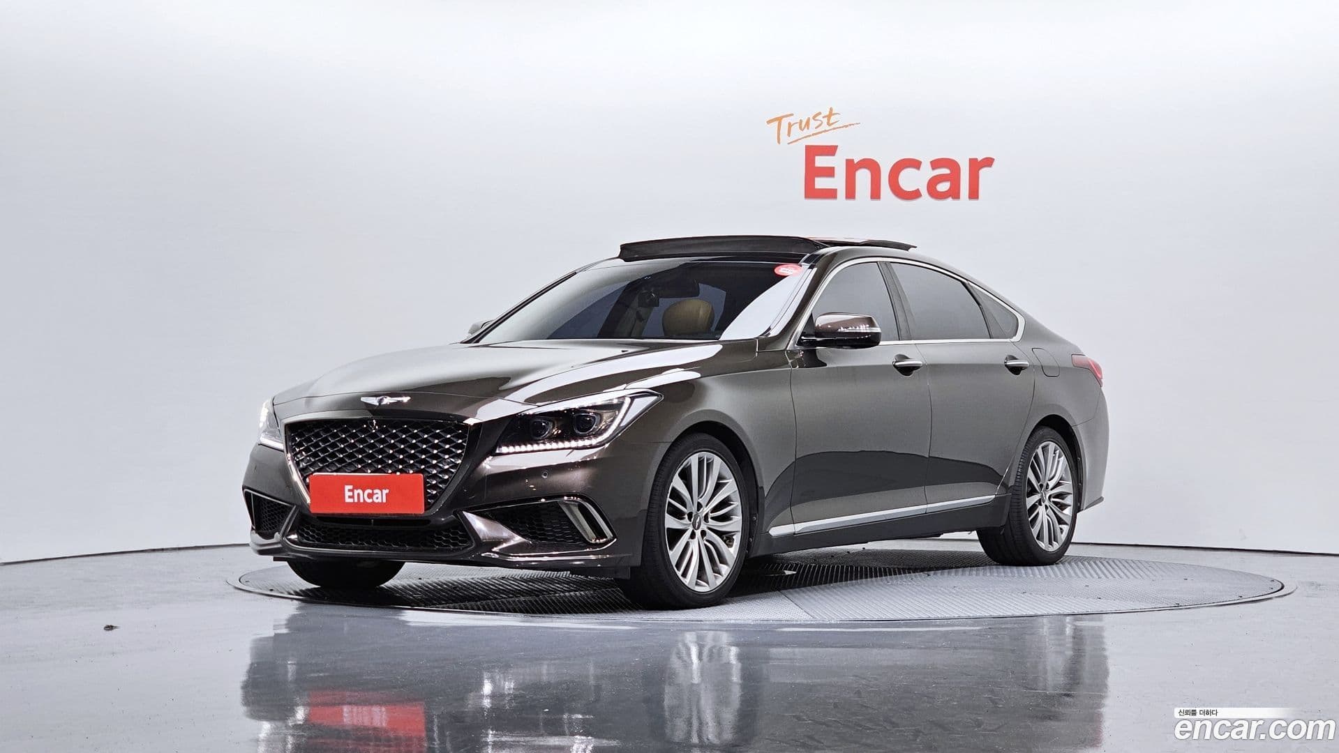 Main__Slider__Photo:Genesis Hyundai 2015.4-0