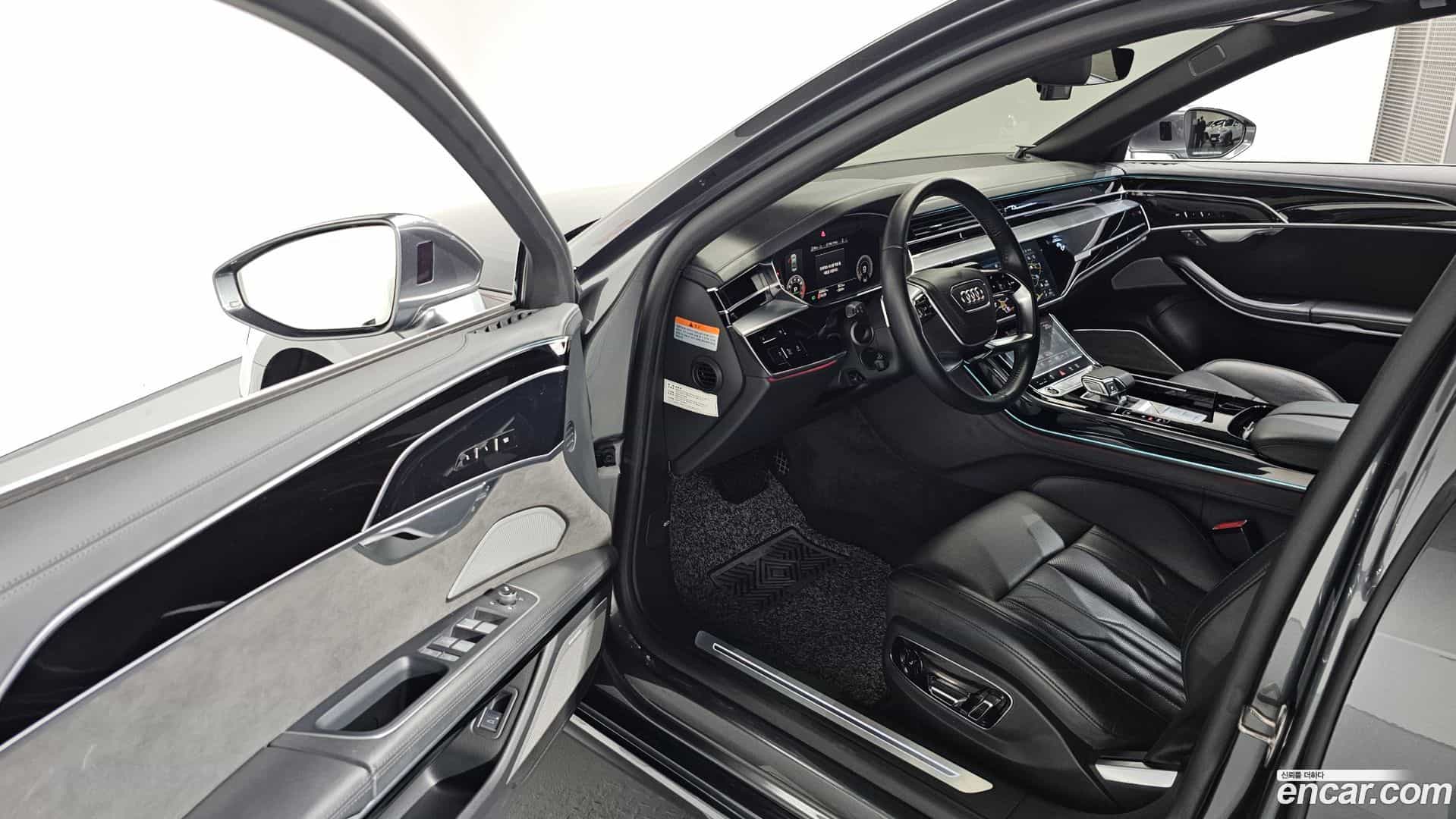 A8 Audi 2021.9-OPTION-015