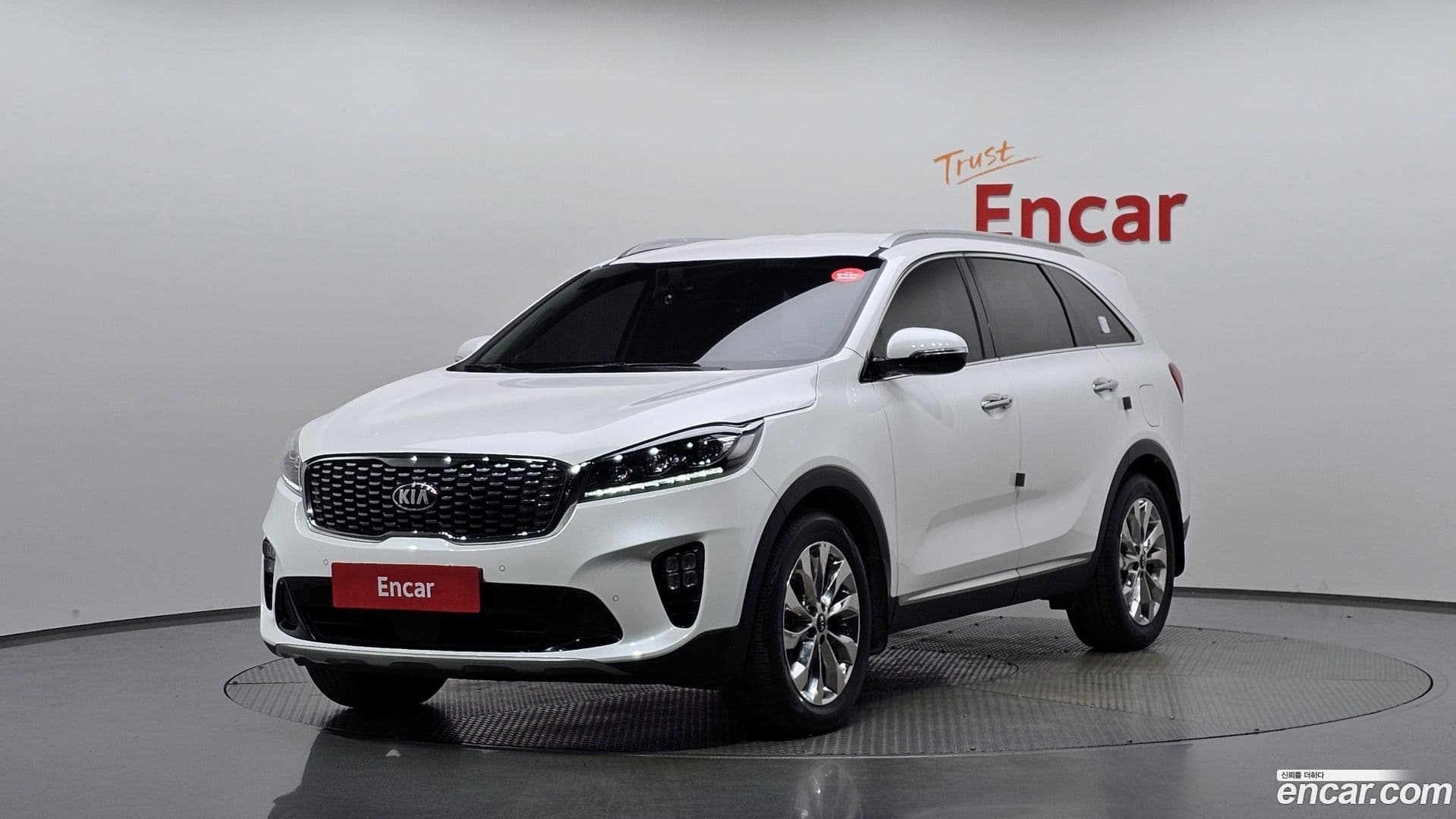Main__Slider__Photo:Sorento Kia 2018.4-0