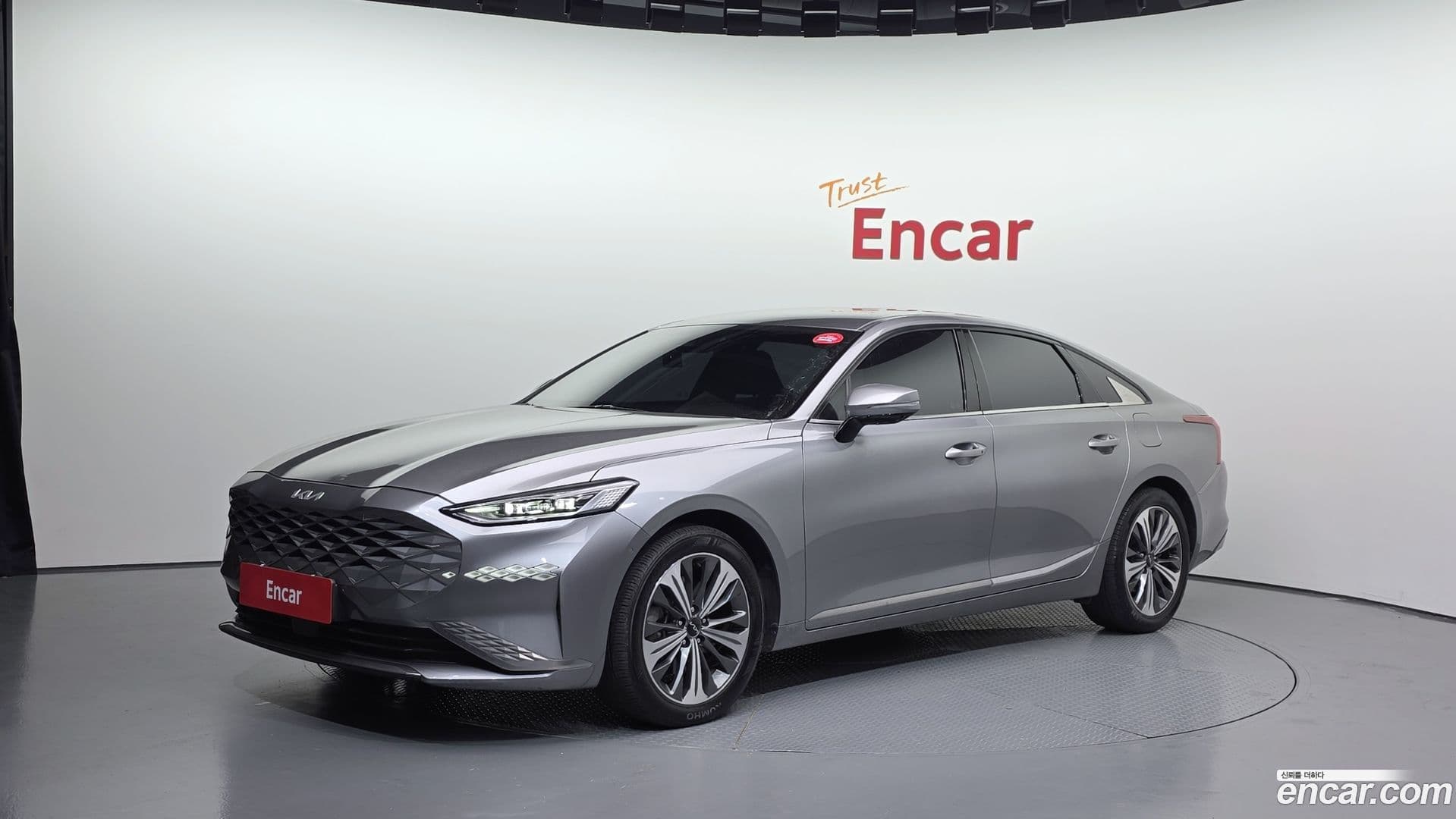 Main__Slider__Photo:K8 Kia 2021.4-0