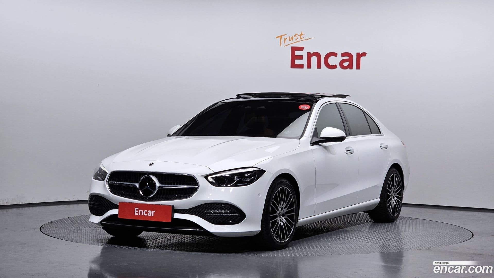 Main__Slider__Photo:C-Class Mercedes-Benz 2024.3-0