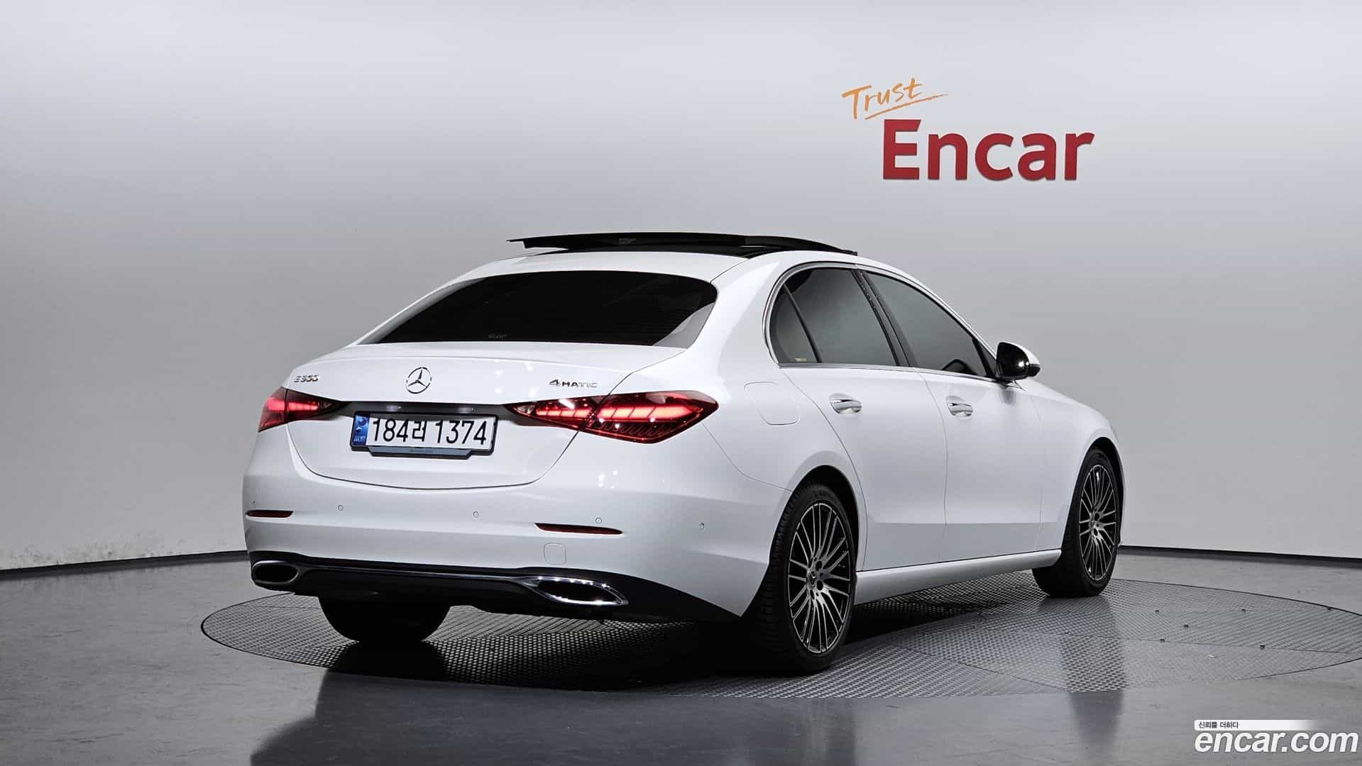 C-Class Mercedes-Benz 2024.3-OUTER-002