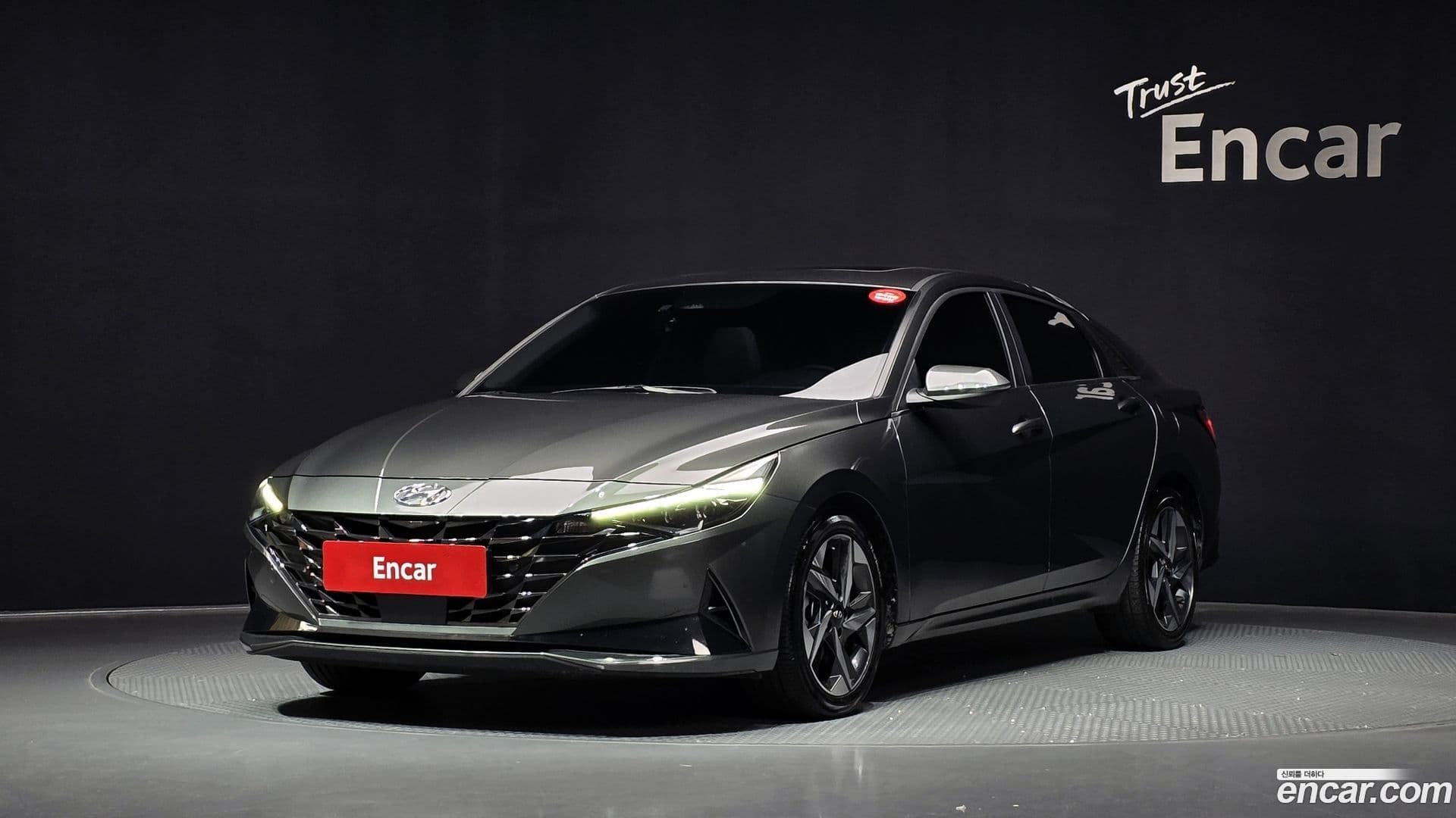 Main__Slider__Photo:AVANTE Hyundai 2021.10-0