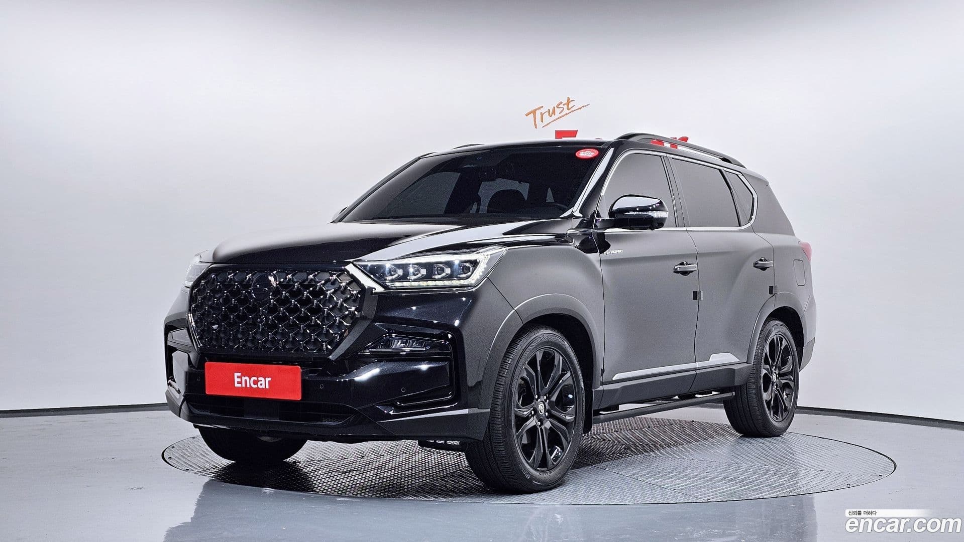 Main__Slider__Photo:Rexton KG Mobility 2020.11-0