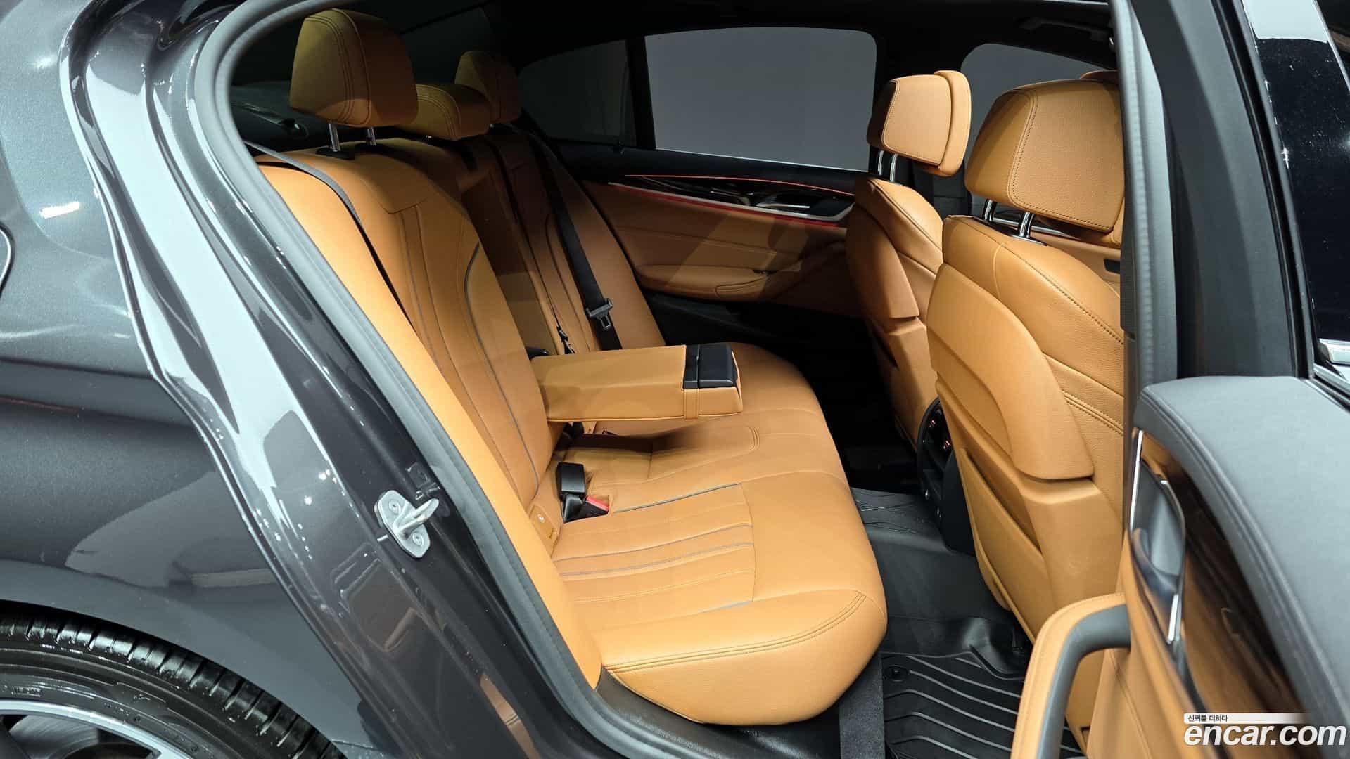 5-Series BMW 2020.10-OPTION-16