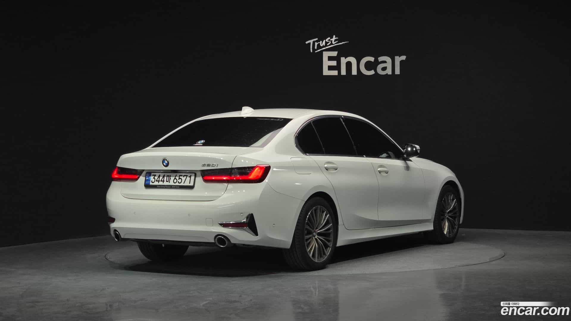 3-Series BMW 2022.4-OUTER-2