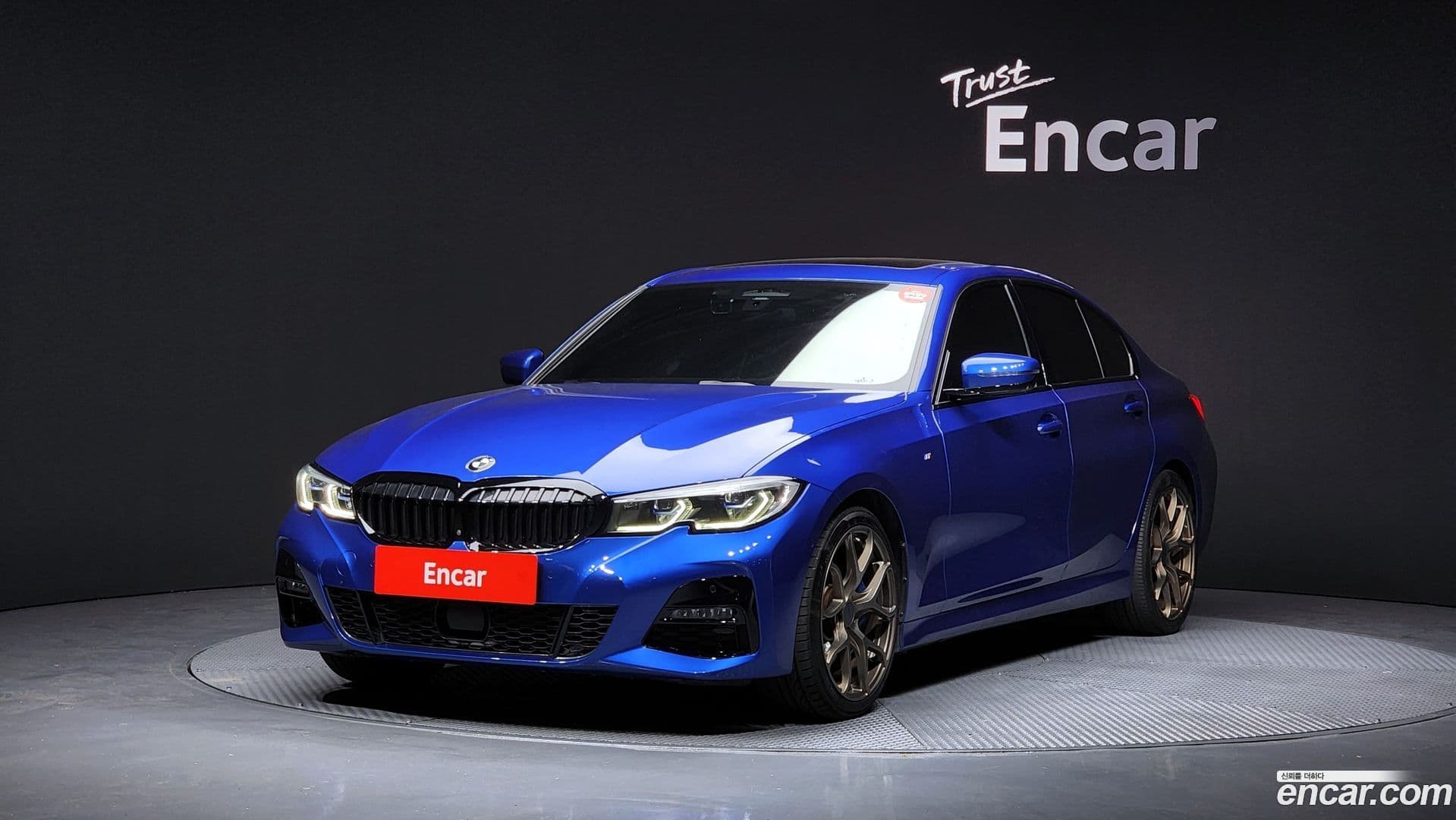 Main__Slider__Photo:3-Series BMW 2019.4-0