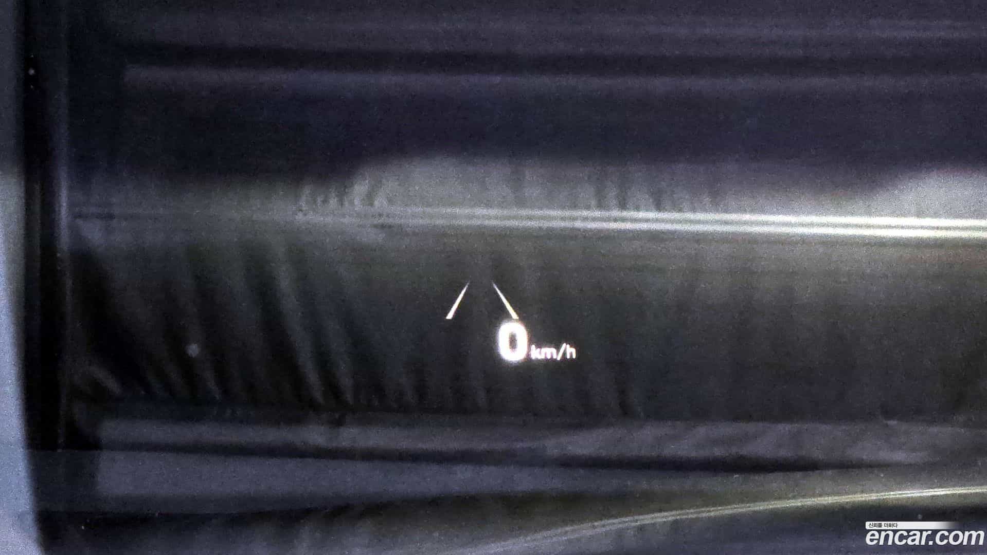 EQ900 Genesis 2017.3-OPTION-023