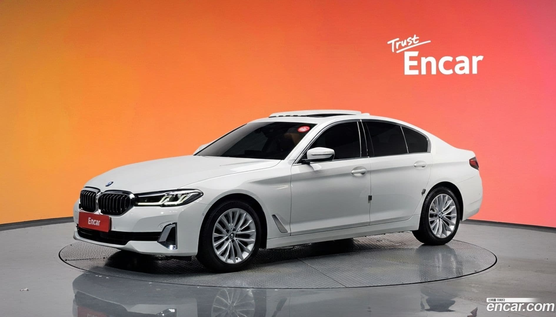 Main__Slider__Photo:5-Series BMW 2021.11-0