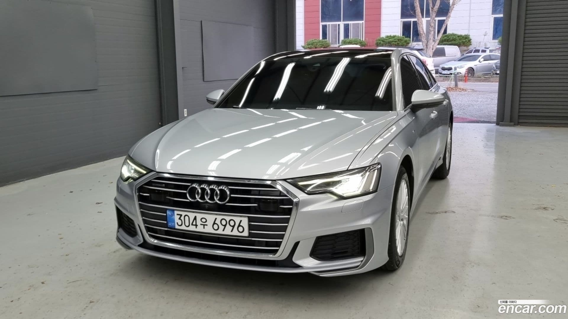 Main__Slider__Photo:A6 Audi 2020.9-0
