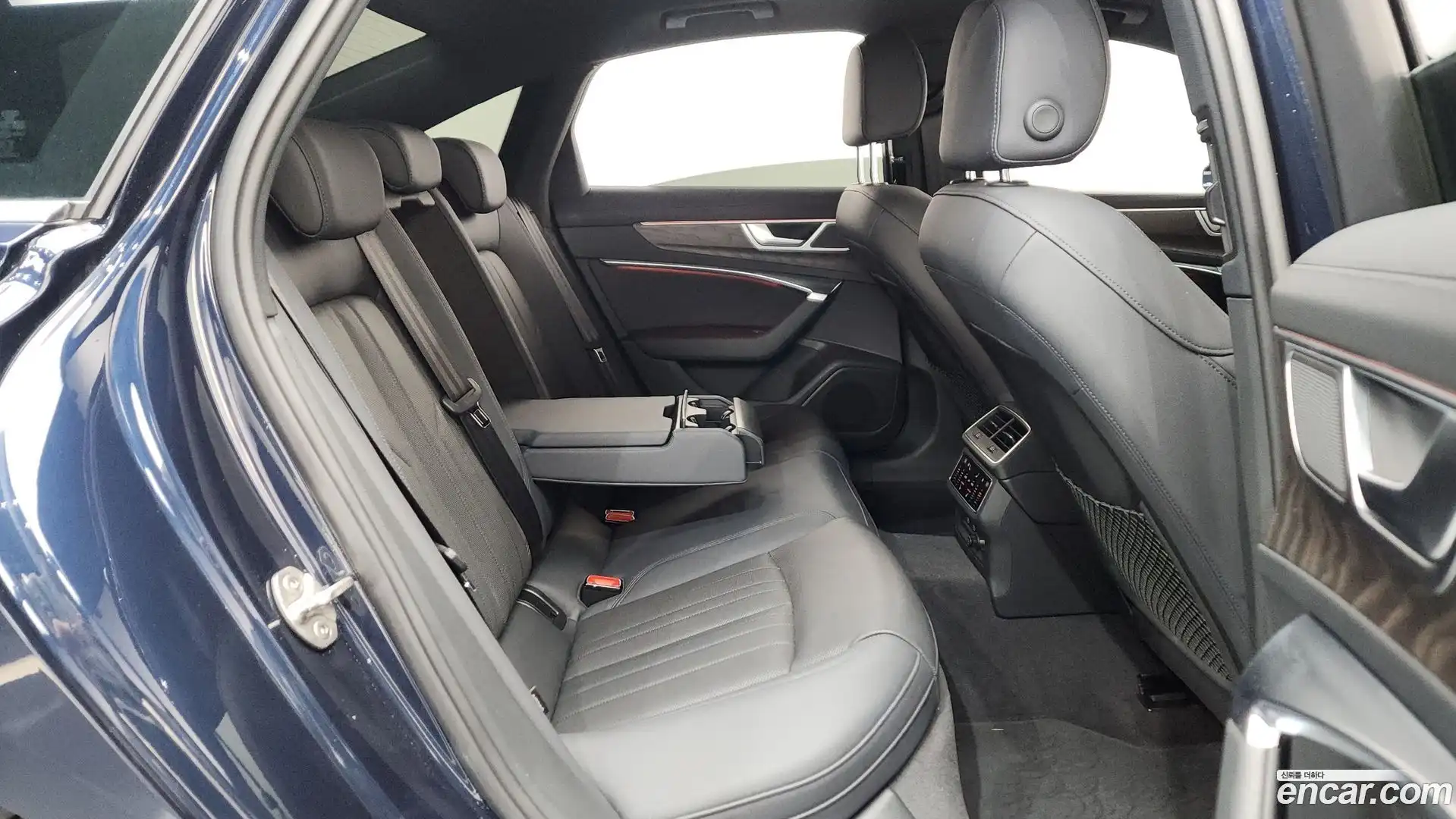 A6 Audi 2023.11-OPTION-016